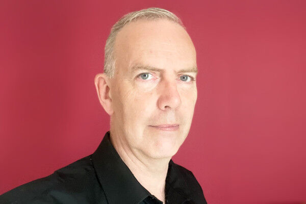 Contact the Webmaster - Denis O'Regan Contact the Webmaster - Denis O'Regan